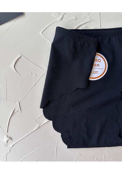 Mikro Lazer Kaşkorse Fitilli Kumaş Normal Bel Dikişsiz Slip/külot Siyah