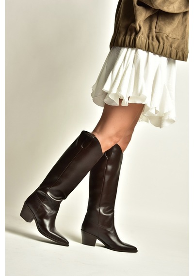 Fox Shoes Z922835109 Kahverengi Kalın Topuklu Kadın Çizme