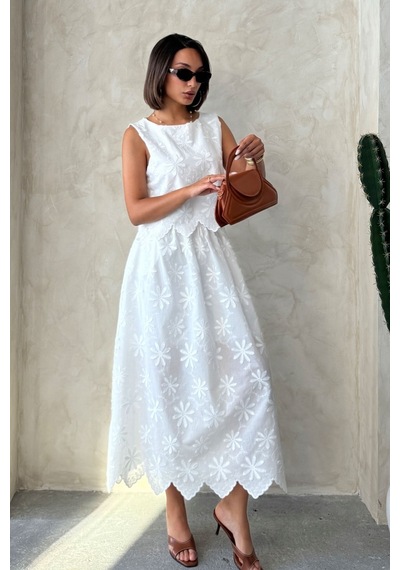 Verymoda Nakışlı Kolsuz Bluz D2872 Krem