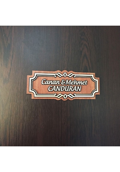 Özel Çerçeveli Ahşap Kabartma Kapı İsimliği Apartman Dairesi Çelik Kapı Ev İsimlik