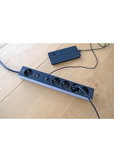 Brennenstuhl Eco Serisi 5 Soketli 1,5 Metre Kablolu 1 Type-c+2 Usb Şarj Özellikli Priz