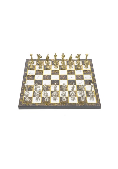 Lüks Metal Satranç Takımı Krom Kaplama Pegasus Atları & Kehribar Mermer Desenli Tahta 20 Cm.