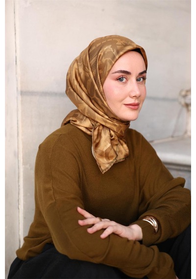 Silk Home Twill İpek Eşarp Asit Yağ Yeşili Haki Desenli Tok Duruşlu 90x90 Çok Renkli