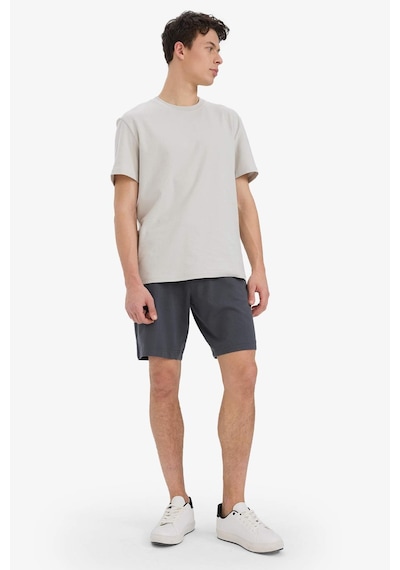 DeFacto Slim Fit Dar Kesim Cepli Pamuklu Basic Düz Bermuda Şort W1105AZ25SPAR58