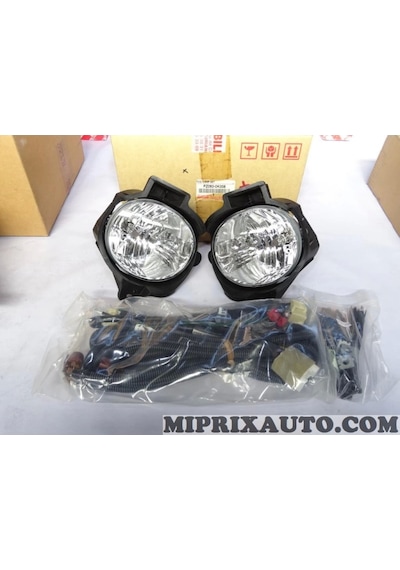 Toyota Hilux 2012-2015 Sis Lambası Sağ Oem No: Pz060-0k008