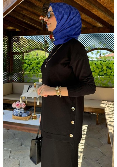 Rabia Şamlı Sezen Triko Takım Siyah Çok Renkli
