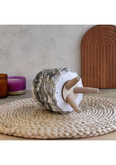 Modern Tasarım, El Yapımı Ahşap Ayaklı Antrasit Desenli Beyaz Beton Saksı - Minimalist Dekorati Belirtilmemiş