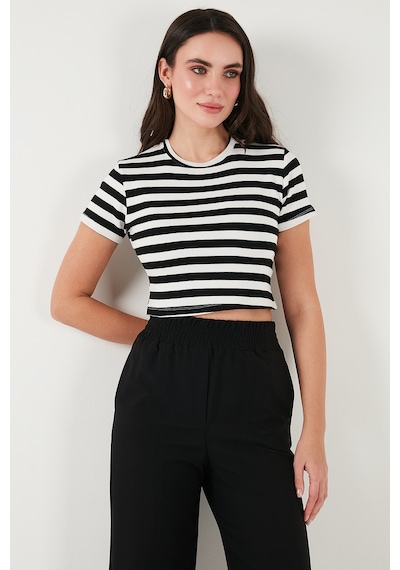 Lela Slim Fit Bisiklet Yaka Çizgili Crop Bayan T Shirt 5866110 Siyah