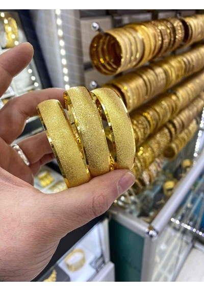 3 Adet Altın Kaplama Bilezik Çok Şık Kararma Solma Yapmaz 2 Yıl Garantili Gold