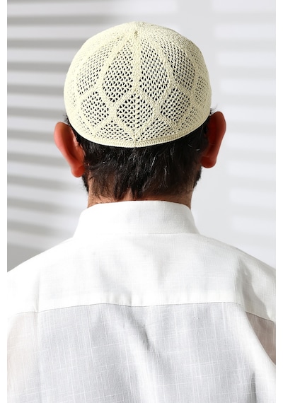 Makine Örgüsü Dantel Detaylı Namaz Takkesi Krem Krem