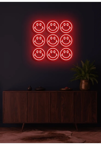 Gülücük Figürlü Neon Tabela Kırmızı