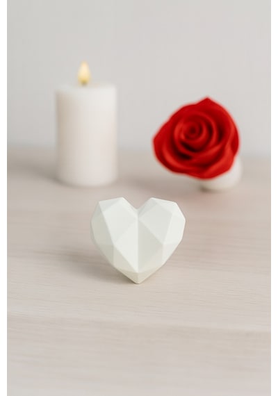 Kübik Kalp Figür 5x5,5cm