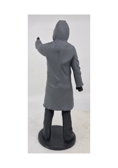 Squid Game Front Man 20 Cm Figür