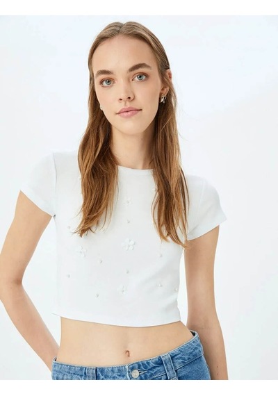 Koton Aplikeli Kısa Kollu Slim Fit Ekru Kadın T-shirt 5sal10251ık Ekru