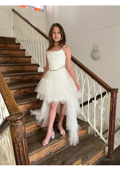 Butikhappykids Kız Askılı Beyaz Zincir Detaylı Kat Etekli Kuyruklu Abiye 10-15 Yaş Beyaz
