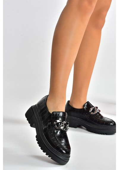 Fox Shoes Siyah Kroko Baskı Kalın Tabanlı Günlük Kadın Ayakkabı