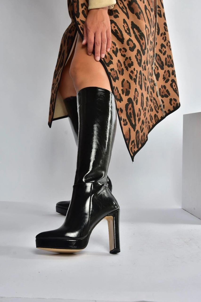 Fox Shoes V820660660 Siyah Rustik Kalın Platform Topuklu Kadın Çizme Siyah-rustik