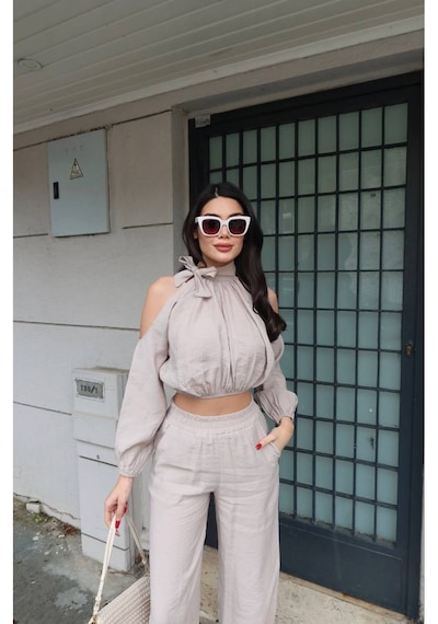 Kechi Woman Tensel Kumaş Kol Dekolteli Crop Bej