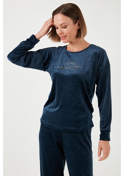 Lela Standart Fit Bisiklet Yaka Yumuşak Kadife Bayan Pijama Takımı 6094201 Lacivert