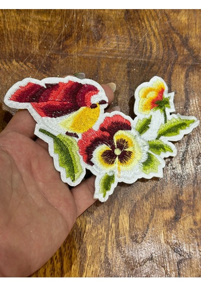 15x11 Cm Ütü İle Yapışan Nakış İşleme Kuş Çiçek Arma Dikiş Aplike