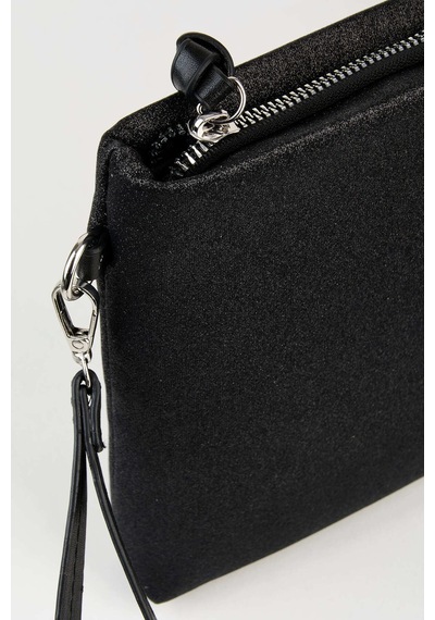 Vivaq Kadın Bellis Simli Siyah Astarlı Suni Deri Bilek Askılı Portföy El Ve Clutch Çanta SİYAH