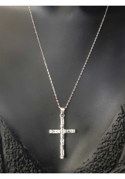 Vog Haç Model Swarovski Şık Tasarım Baget Taşlı 925 Ayar Gümüş Kolye