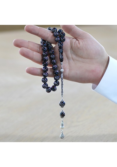 925 Ayar Gümüş Kral Zincir Püsküllü Gümüş-firuze-mercan İşlemeli Küre Kesim Erzurum Oltu Taşı Tesbih Siyah - Beyaz 925 Ayar Gümüş Kral Zincir Püsküllü Gümüş-firuze-mercan İşlemeli Küre Kesim Erzurum Oltu Taşı Tesbih Siyah - Beyaz