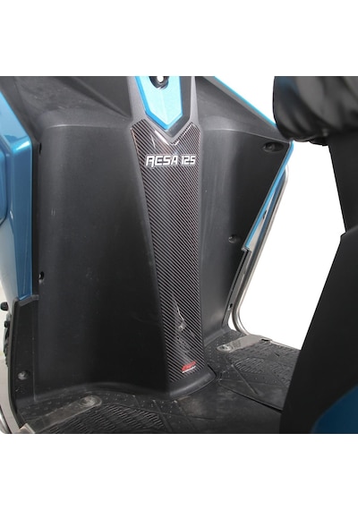GP Kompozit Kanuni Resa 125 2022-2024 Uyumlu Tank Pad Karbon
