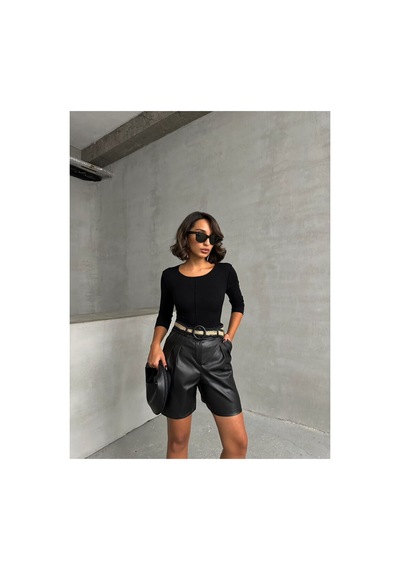 Verymoda Kemerli Deri Şort F1497 Siyah
