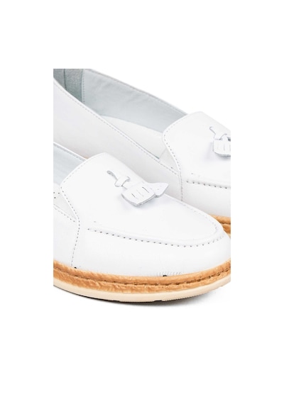 Bestello Püsküllü Poli Loafer 020-049 Kadın Ayakkabı Beyaz
