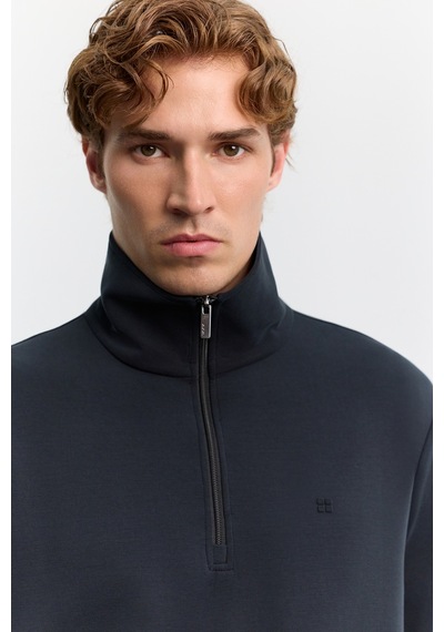 Avva Erkek Siyah Dik Yaka Fermuarlı Modal Karışımlı Soft Touch Regular Fit Sweatshirt A62y1271 Avva Erkek Siyah Dik Yaka Fermuarlı Modal Karışımlı Soft Touch Regular Fit Sweatshirt A62y1271