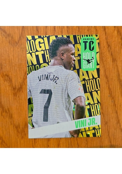 Top Class Holo Giant Vini Jr. Oyun Kartı