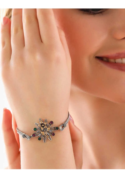 Casera's Gümüş Çiçek Otantik Kadın Bileklik Csr2185143 Gümüş