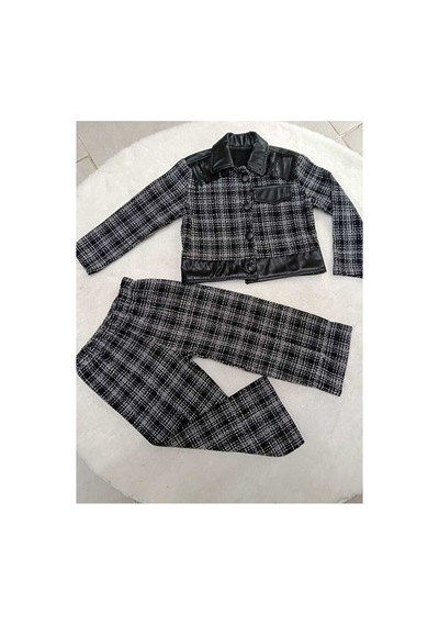 Bubiee Baby Kız Çocuk Siyah Beyaz Ekose Deri Detaylı Ceket Ve Geniş Paça Pantolon 2'li Takım Bubiee Baby Kız Çocuk Siyah Beyaz Ekose Deri Detaylı Ceket Ve Geniş Paça Pantolon 2'li Takım