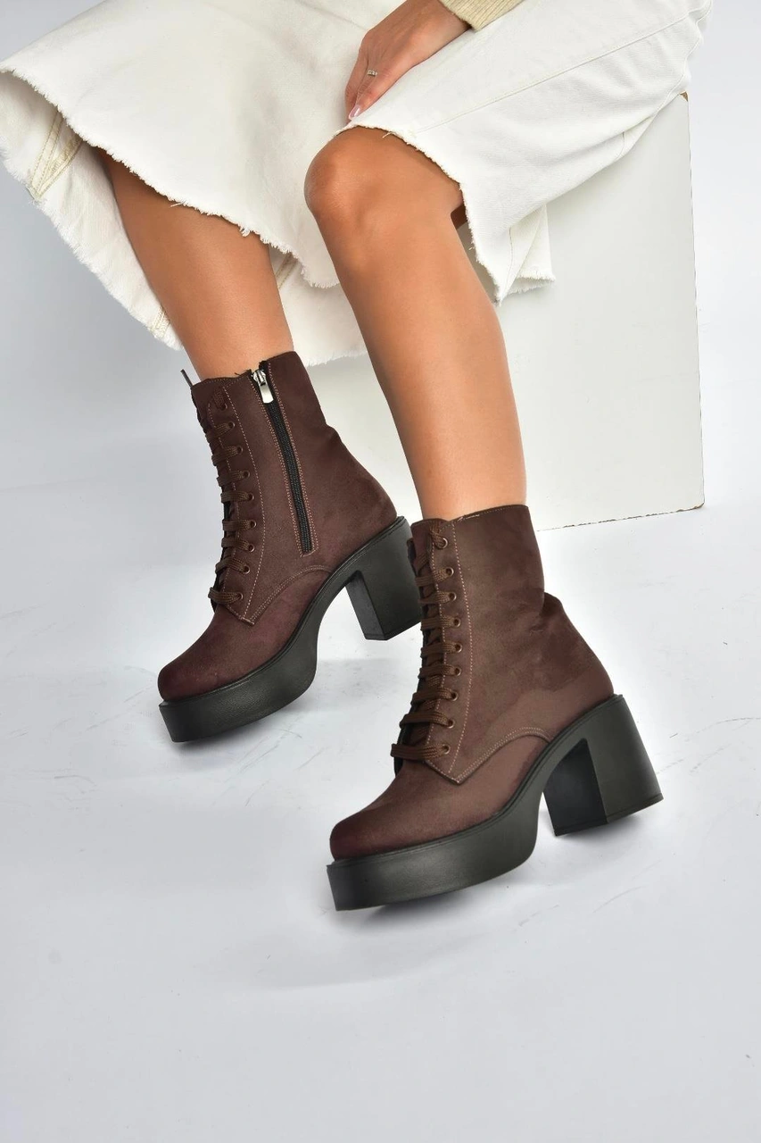 Fox Shoes V726681502 Kahverengi Süet Kalın Topuklu Bağcıklı Kadın Bot Kahverengi-süet Fox Shoes V726681502 Kahverengi Süet Kalın Topuklu Bağcıklı Kadın Bot Kahverengi-süet