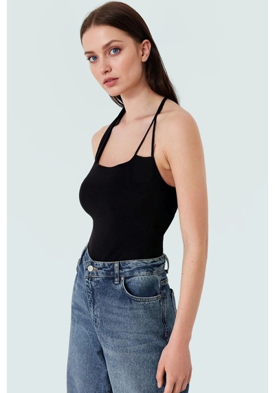 Ersefa Fitted Kalıp Viskoz Ribana Crop Bluz Boyundan Bağlamalı Yaka Günl siyah