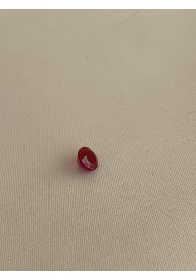 Faset Kesim Kırmızı Safir Taşı 3,4 Karat