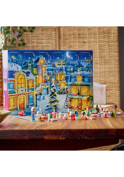 LEGO® Friends 2025 Yılbaşı Takvimi 42668 - 6 Yaş ve Üzeri Çocuklar için Yaratıcı Oyuncak Yapım Seti (237 Parça)