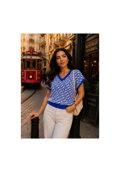 Hira Life Fashion Sfg Life Moda Kadın V Yaka Kare Desenli Şık Süveter Mavi Mavi