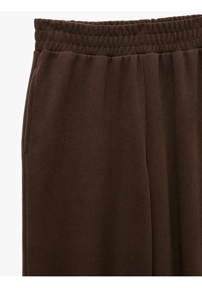Koton Beli Lastikli Cep Detaylı Basic Jogger Eşofman Altı Kahverengi 7wal40053ık Kahve