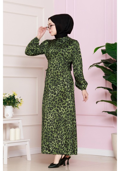 Yanı Bağcıklı Leopar Desenli Tesettür Abiye-yeşil-4683