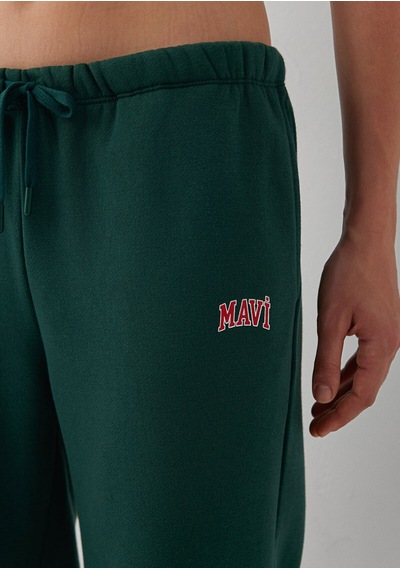 Mavi Logo Baskılı Örme Pantolon Çınar Yeşili Yeşil