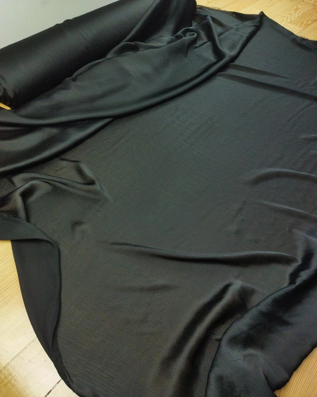 Yoryo Saten Yumuşak Dökümlü Siyah En: 150 Cm-1420 Renkli