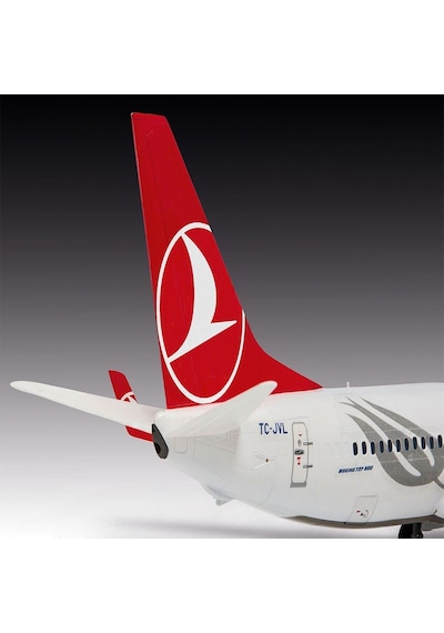 63772 Revell - Turkish Airlines Boeing 737-800 1:144 Maket Kiti