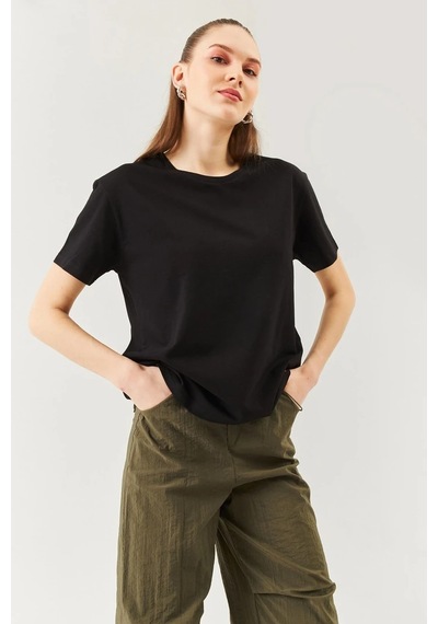 Kadın Rahat %100 Pamuklu Penye Bisiklet Yaka Kısa Kol Basic T-shirt SIYAH