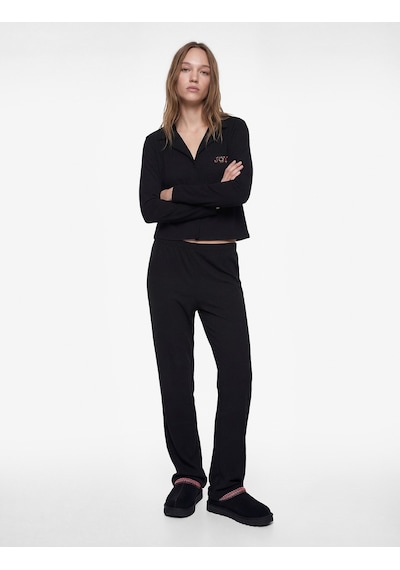 Koton Uzun Kollu Viskon Karışımlı Örme Nakışlı Yılbaşı Pijama Takımı Siyah 6wlk40285mk Siyah Koton Uzun Kollu Viskon Karışımlı Örme Nakışlı Yılbaşı Pijama Takımı Siyah 6wlk40285mk Siyah