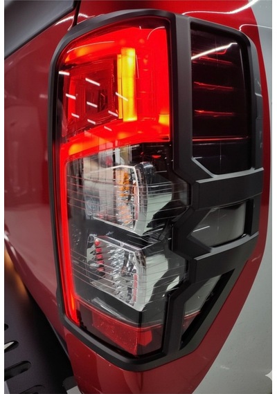 2019+ Mitsubishi L200 Arka Stop Çerçevesi Koruma Kaplama Mat Siyah