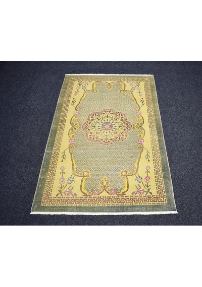 Zehra Abla Halı Vintage El Dokuma Enfes Eskitme Sarı Kula İzmir Yün Halı 7451 Çok Renkli
