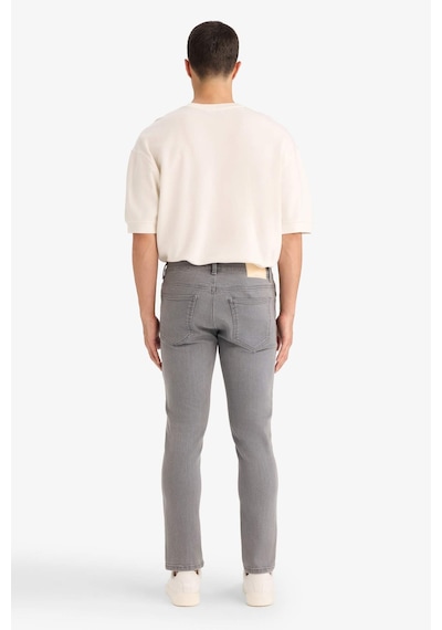 Defacto Pedro Slim Fit Dar Kalıp Normal Bel Dar Paça Cepli Jean Pantolon D0027AX24AU Gri