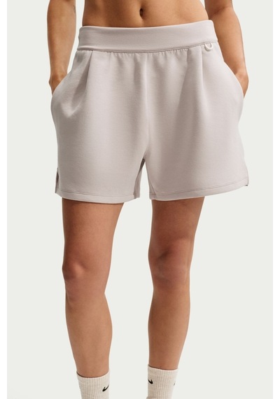 Nike 24.7 Dri-fit Soft Knit Womens Training Short Bol Kesim Kadın Antreman Şortu Krem